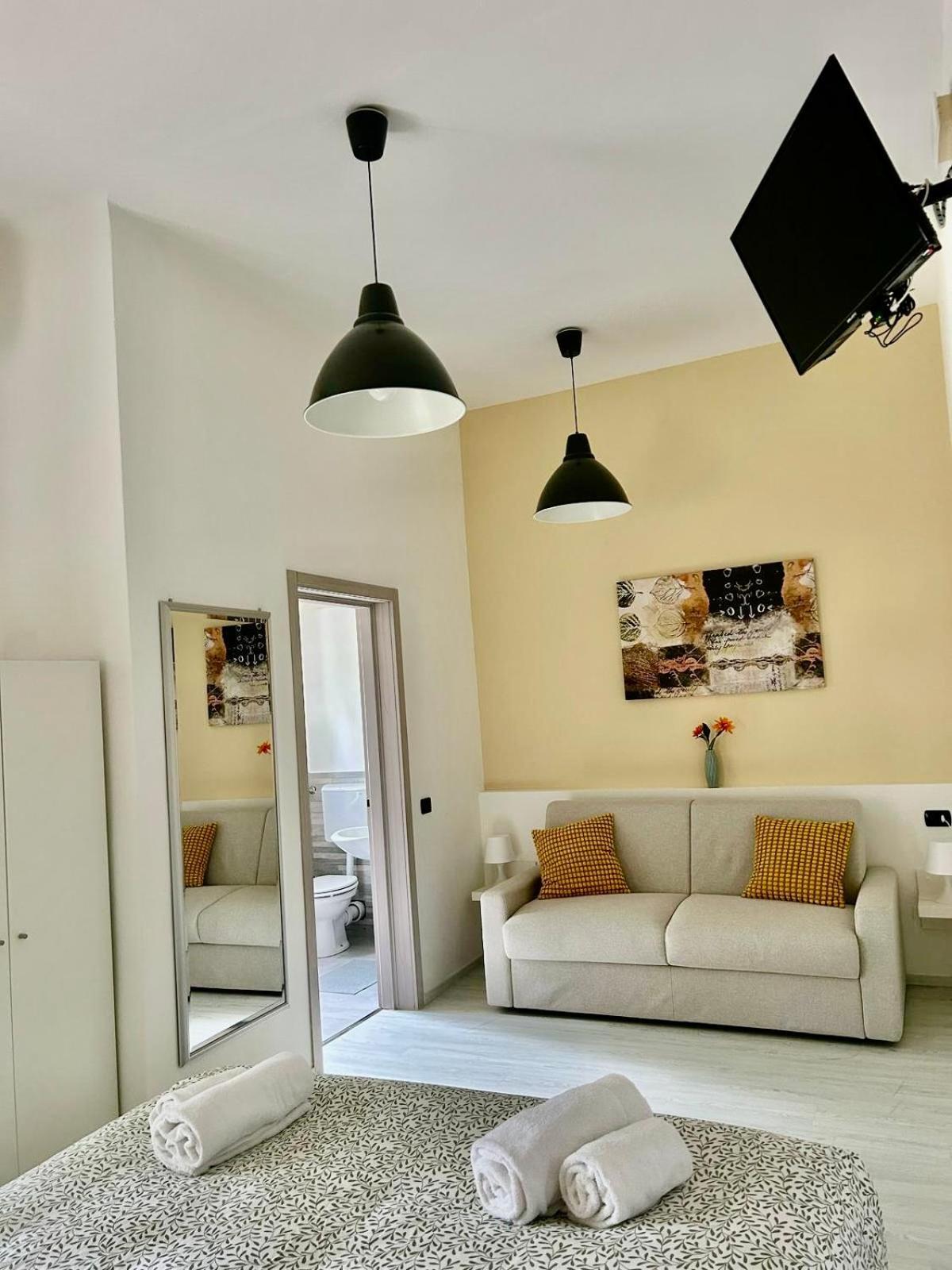 فندق Casa Giulietta ديسينسانو ديل غاردا المظهر الخارجي الصورة