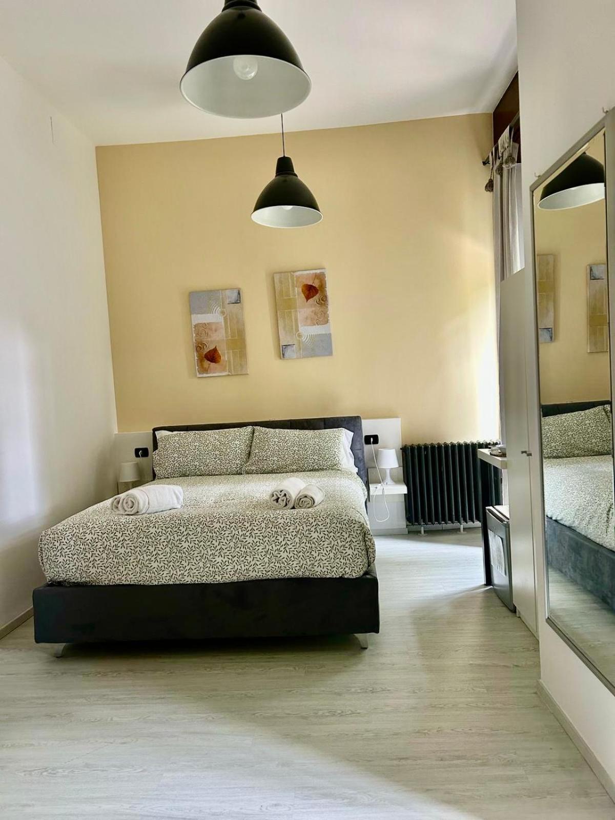 فندق Casa Giulietta ديسينسانو ديل غاردا المظهر الخارجي الصورة